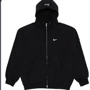 Supreme Black Nike Zip Up Hoodie
Size Medium
Fairly worn very good condition!